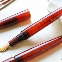溜透かし・透明 つばき Fountain Pen - Wancher ワンチャー