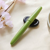 京都漆 かさね色・ 卯の花(うのはな) Fountain Pen - Wancher ワンチャー