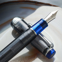 デトロイト・スターリーナイト Fountain Pen - Wancher ワンチャー