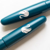 象嵌 白鳥・漆・碧 Fountain Pen - Wancher ワンチャー