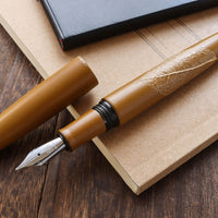 季映万年筆・黄漆・つばき Fountain Pen - Wancher ワンチャー