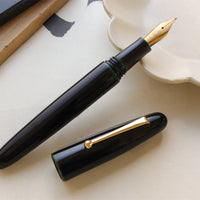 誠漆・緑溜塗 Fountain Pen - Wancher ワンチャー