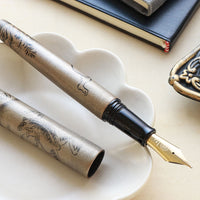 世界樹 平蒔絵・鳥獣戯画 Fountain Pen - Wancher ワンチャー