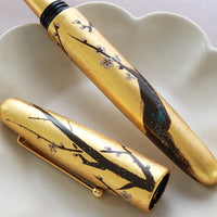 廣田漆 金箔蒔絵・白の梅 Fountain Pen - Wancher ワンチャー