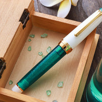 プロフェッショナルギア21金・Shamrock Green Fountain Pen - Wancher ワンチャー