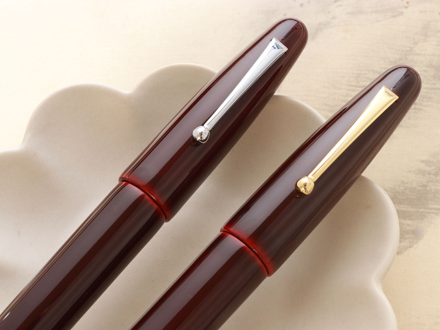 誠漆・赤溜塗 Fountain Pen | ワンチャーペン Wancher