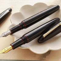 誠漆・黒溜塗 Fountain Pen - Wancher ワンチャー