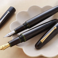 誠漆・緑溜塗 Fountain Pen - Wancher ワンチャー