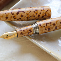 ドリームペン・津軽漆・杏子 Fountain Pen - Wancher ワンチャー