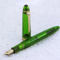 プロカラーマザーグリーン Fountain Pen - Wancher ワンチャー