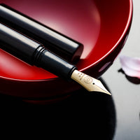 世界万年筆・会津漆・黒檀 Fountain Pen - Wancher ワンチャー