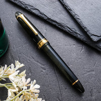 プロフィット21シャンパーニュダークグリーン Fountain Pen - Wancher ワンチャー
