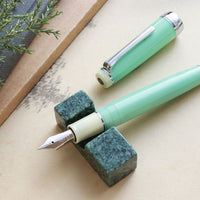 ジェード・翡翠 万年筆 Fountain Pen - Wancher ワンチャー