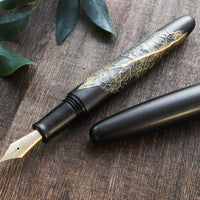 季映万年筆・黒漆・つばき Fountain Pen - Wancher ワンチャー