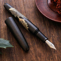 季映万年筆・黒漆・ひいらぎ Fountain Pen - Wancher ワンチャー
