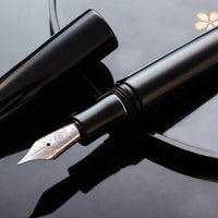 誠漆・黒 Fountain Pen - Wancher ワンチャー