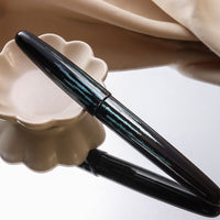 月・青 Fountain Pen - Wancher ワンチャー