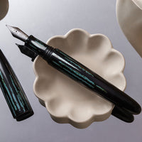 月・青 Fountain Pen - Wancher ワンチャー