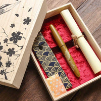 季映万年筆・黄漆・ひいらぎ Fountain Pen - Wancher ワンチャー