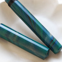 峰万年筆・マーブルグリーン Fountain Pen - Wancher ワンチャー