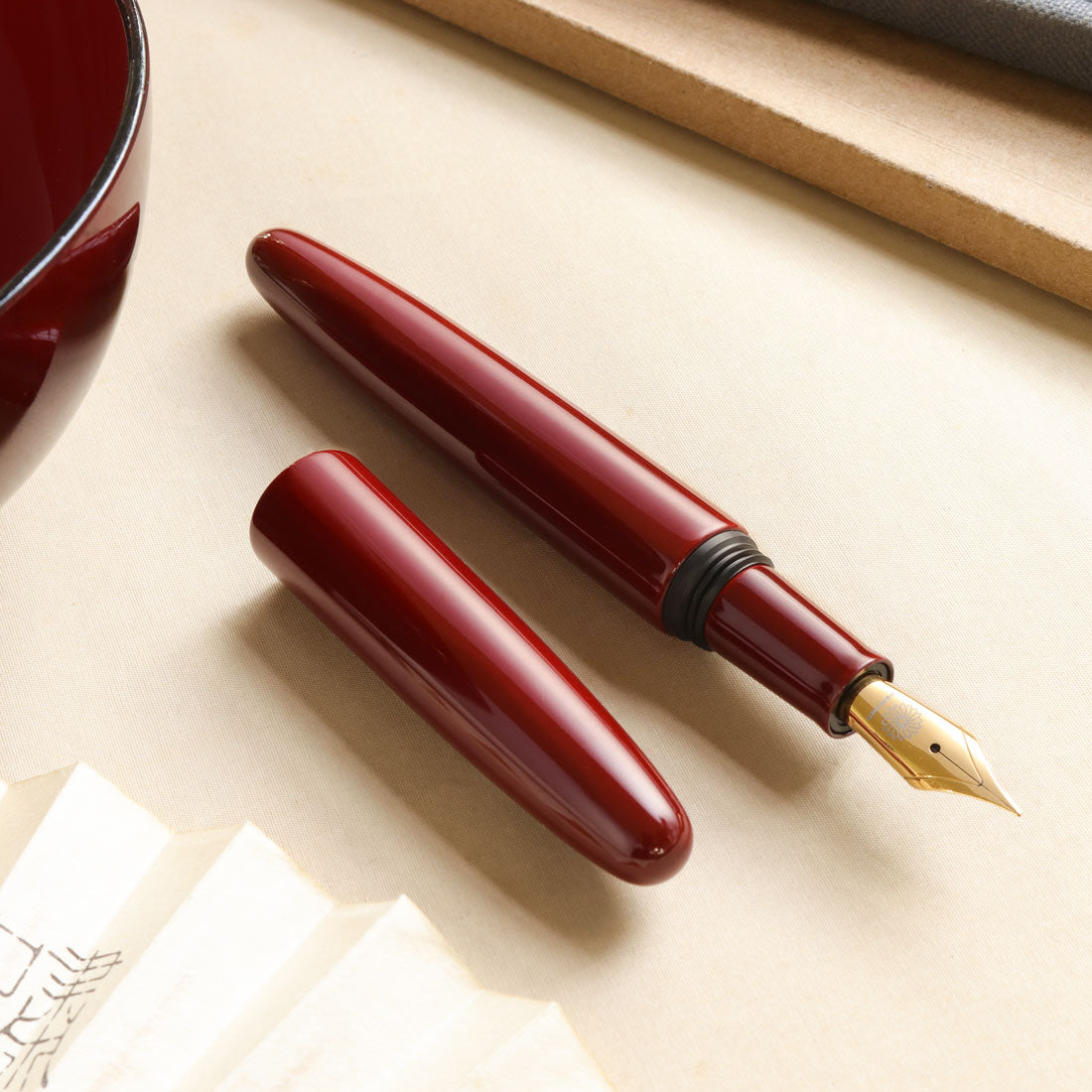 会津漆・赤溜塗 Fountain Pen | ワンチャーペン Wancher