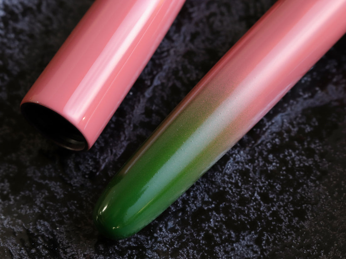 暈し塗り・蕾 - TSUBOMI