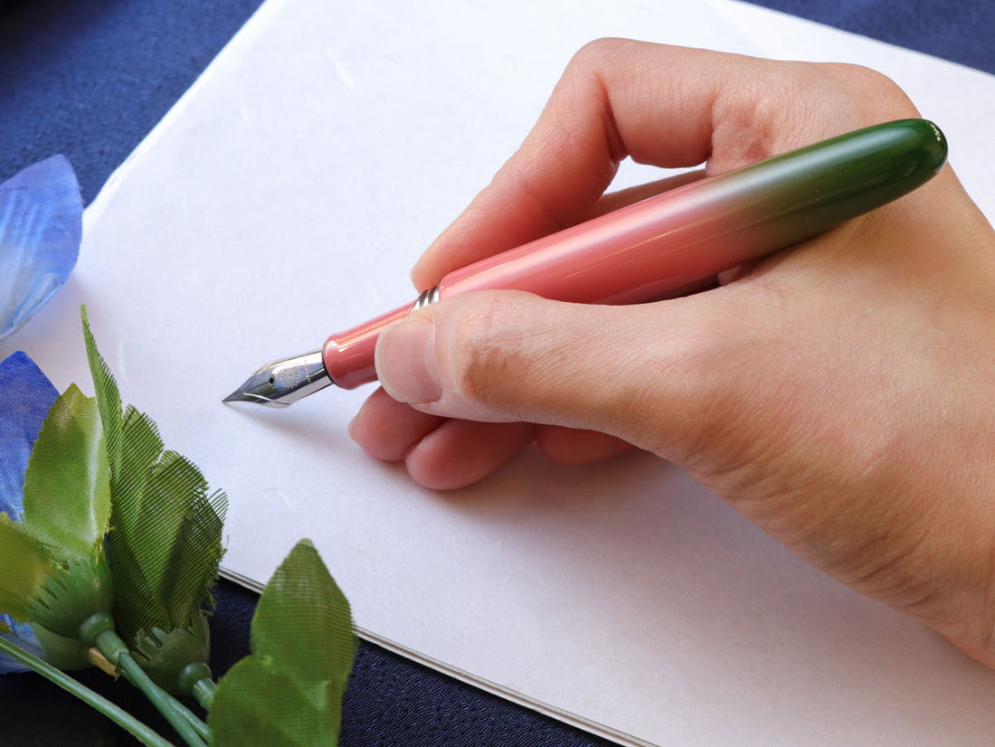 暈し塗り・蕾 - TSUBOMI Fountain Pen - Wancher ワンチャー