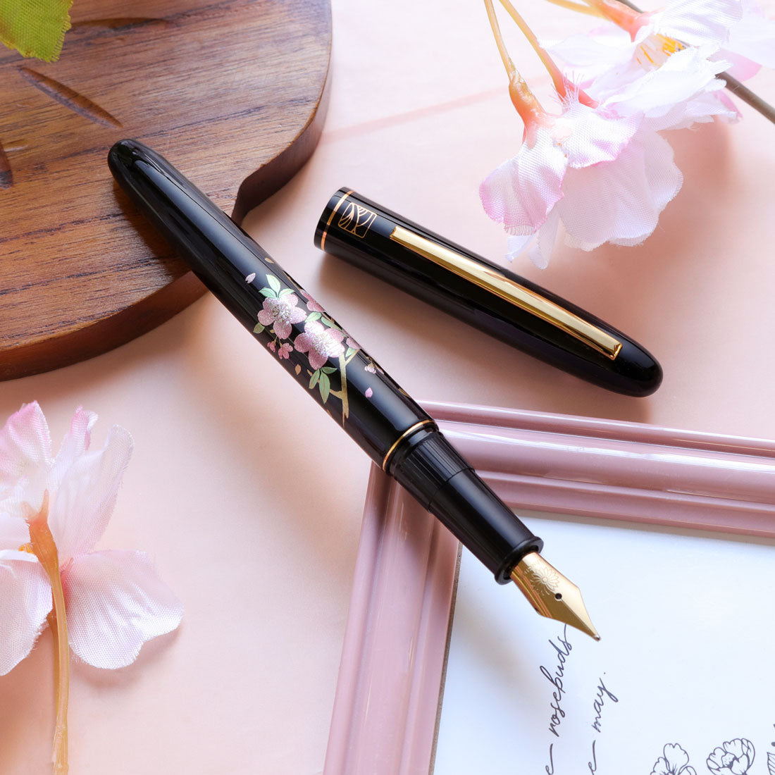 呉竹近代蒔絵万年筆 - 桜唄 Fountain Pen - Wancher ワンチャー