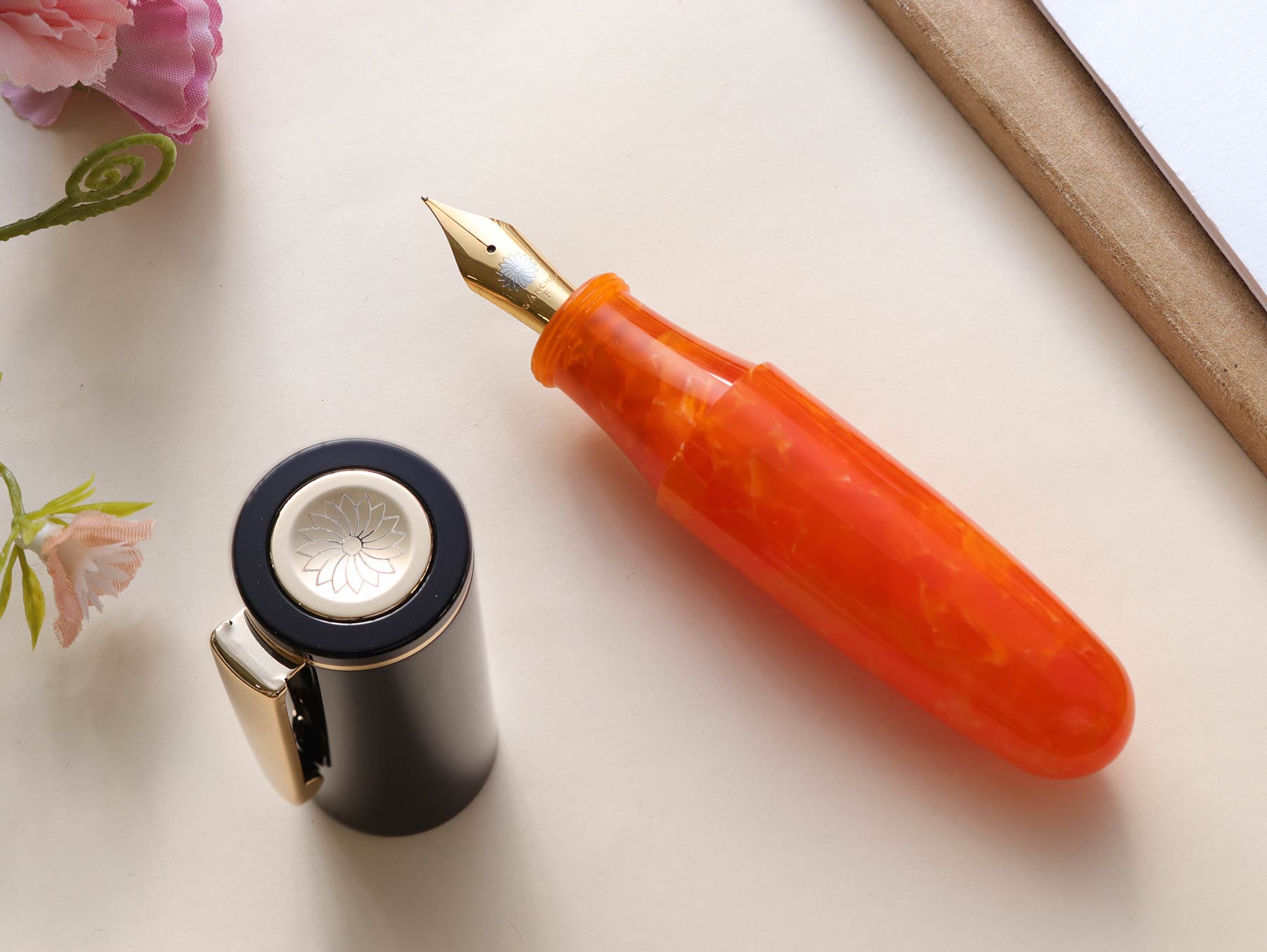 PoChaCo・ブラックチョコオレンジ Fountain Pen - Wancher ワンチャー