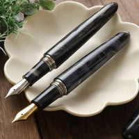 誠エボナイト・マーブルパープルグレー Fountain Pen - Wancher ワンチャー