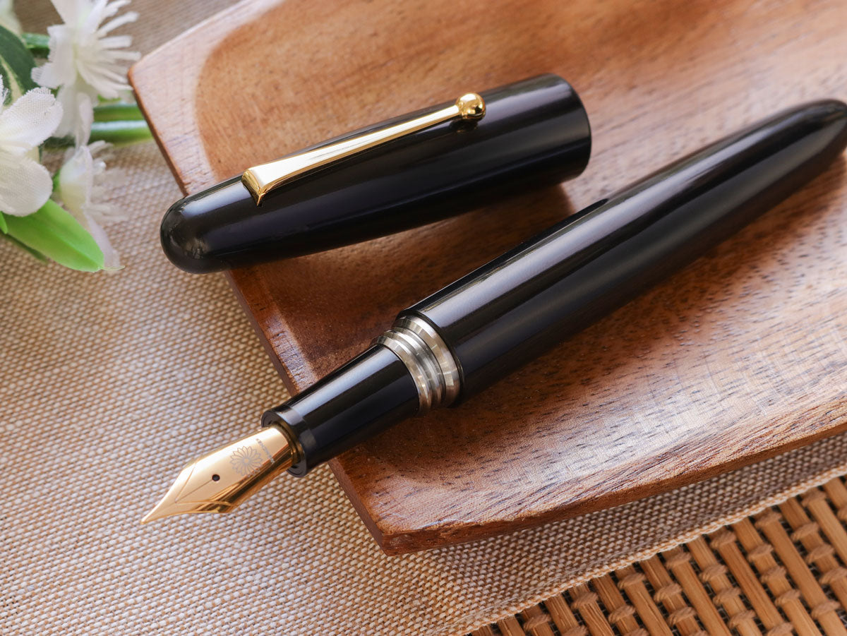 誠エボナイト・シルクブラック Fountain Pen - Wancher ワンチャー