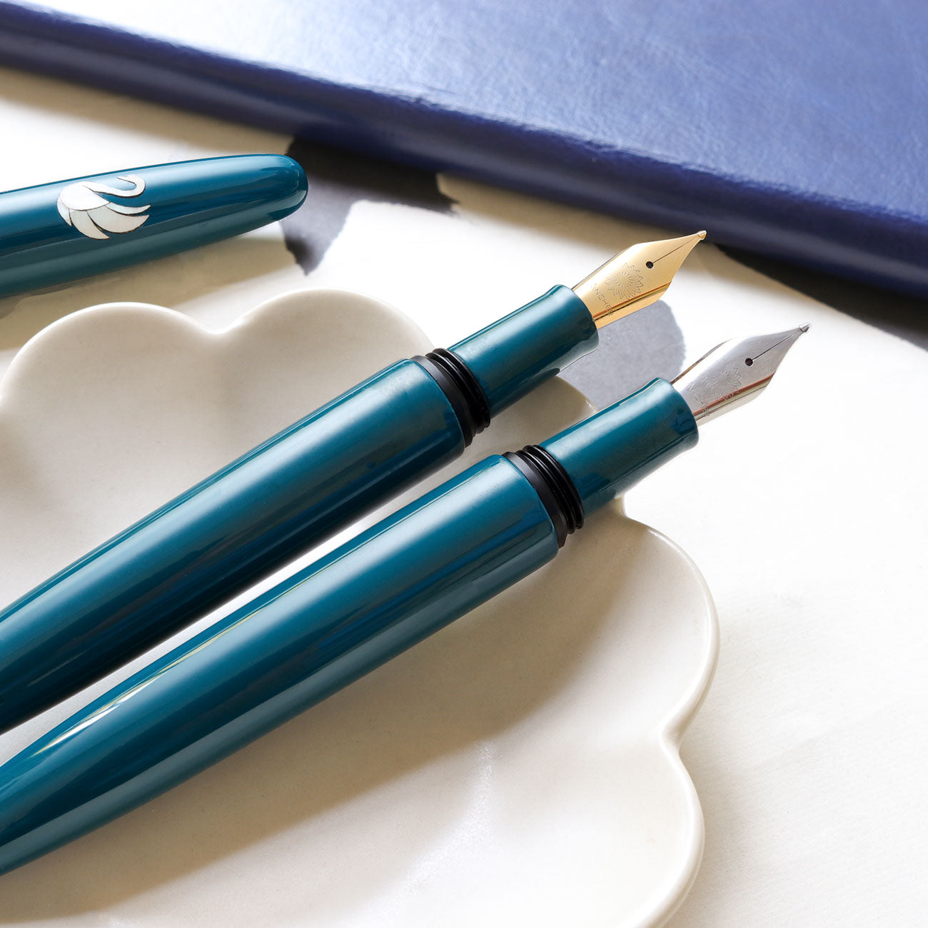 象嵌 白鳥・漆・碧 Fountain Pen - Wancher ワンチャー