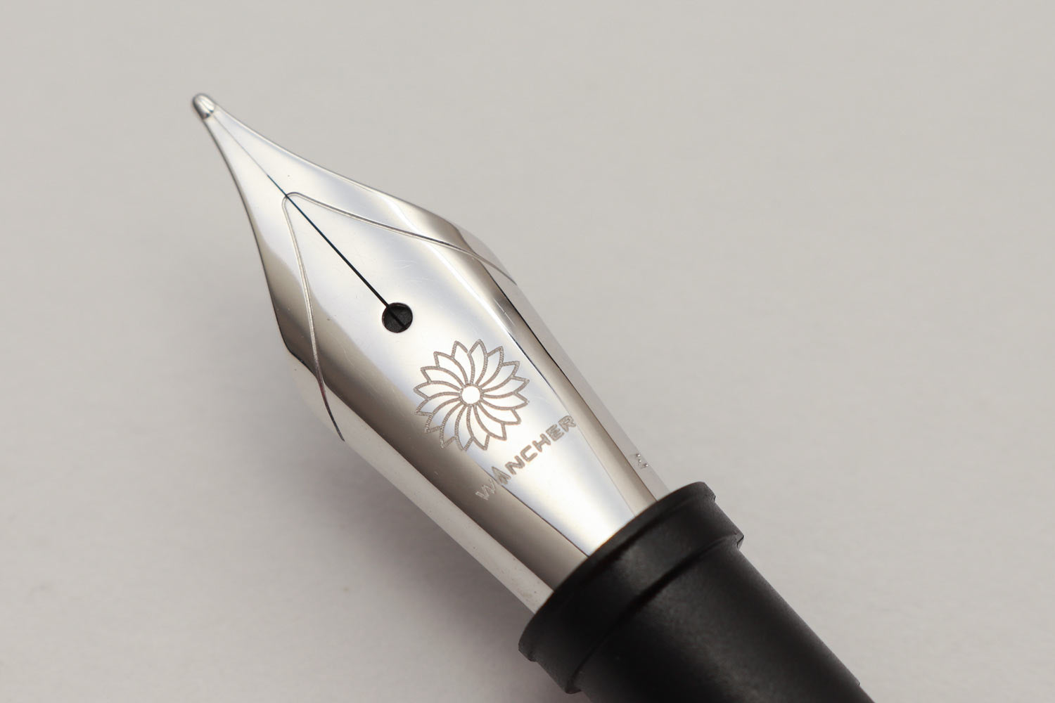 rotting 900 万年筆 Fニブ rotting 900 万年筆 Fニブ