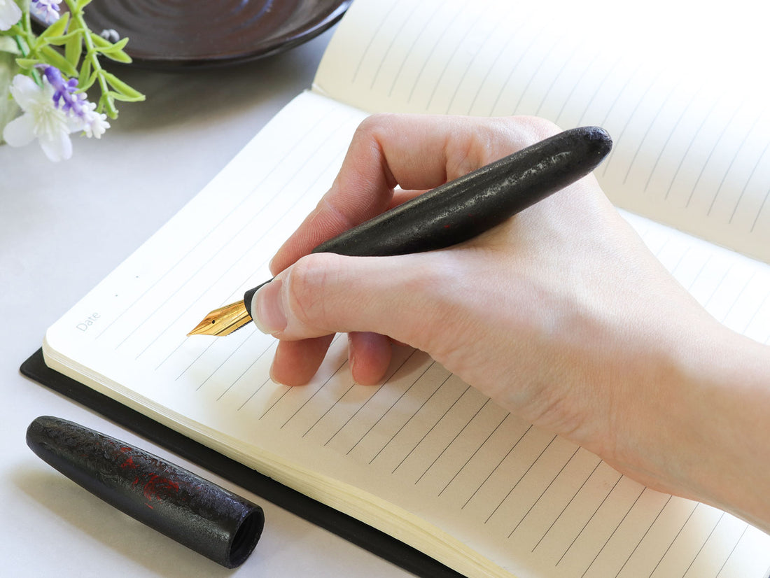 大分漆・黒燦 - KUROZAN - Fountain Pen - Wancher ワンチャー