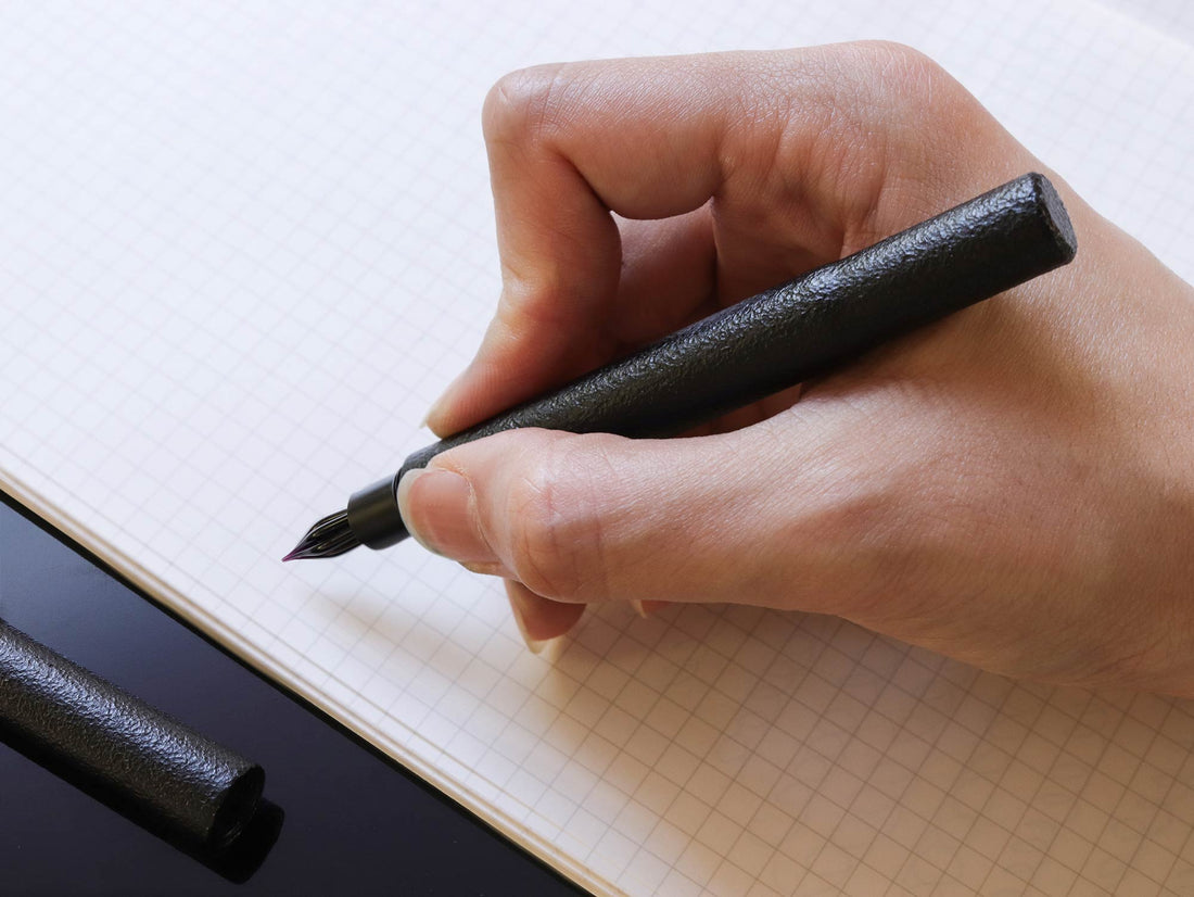 しずく・ガラスニブ万年筆・ アドラステア Fountain Pen - Wancher ワンチャー