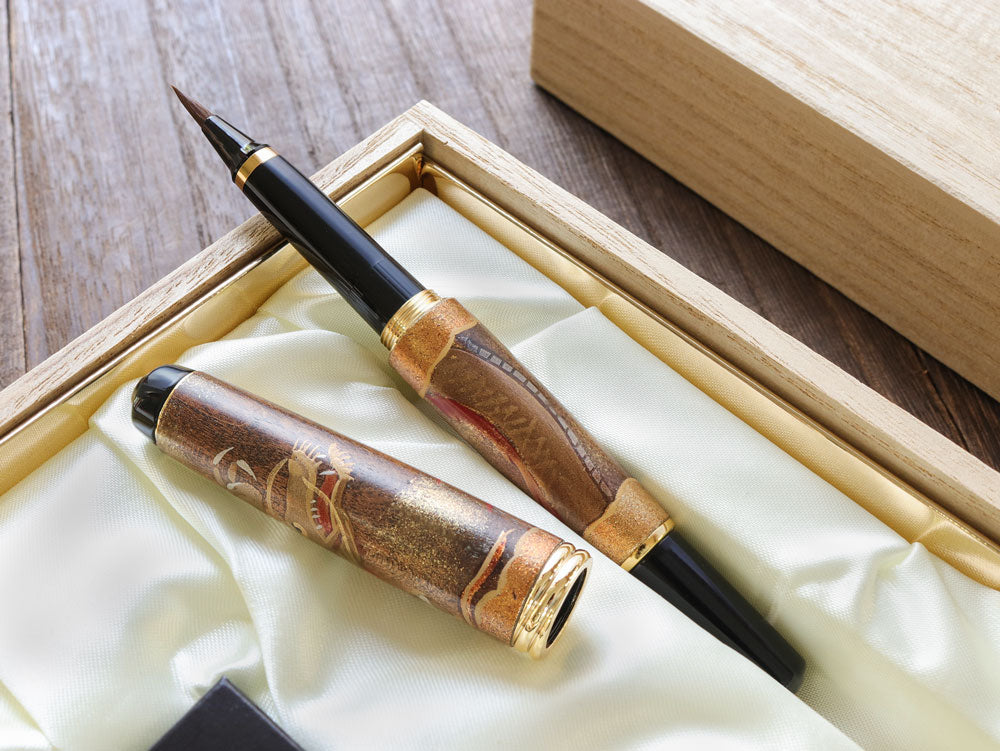 呉竹万年毛筆 夢銀河天然木・龍・輪島蒔絵 Brush Pen - Wancher ワンチャー