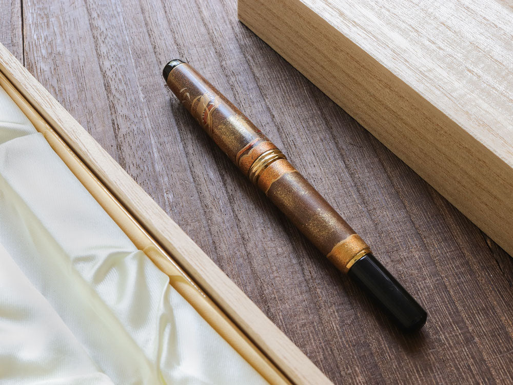 呉竹万年毛筆 夢銀河天然木・龍・輪島蒔絵 Brush Pen - Wancher ワンチャー