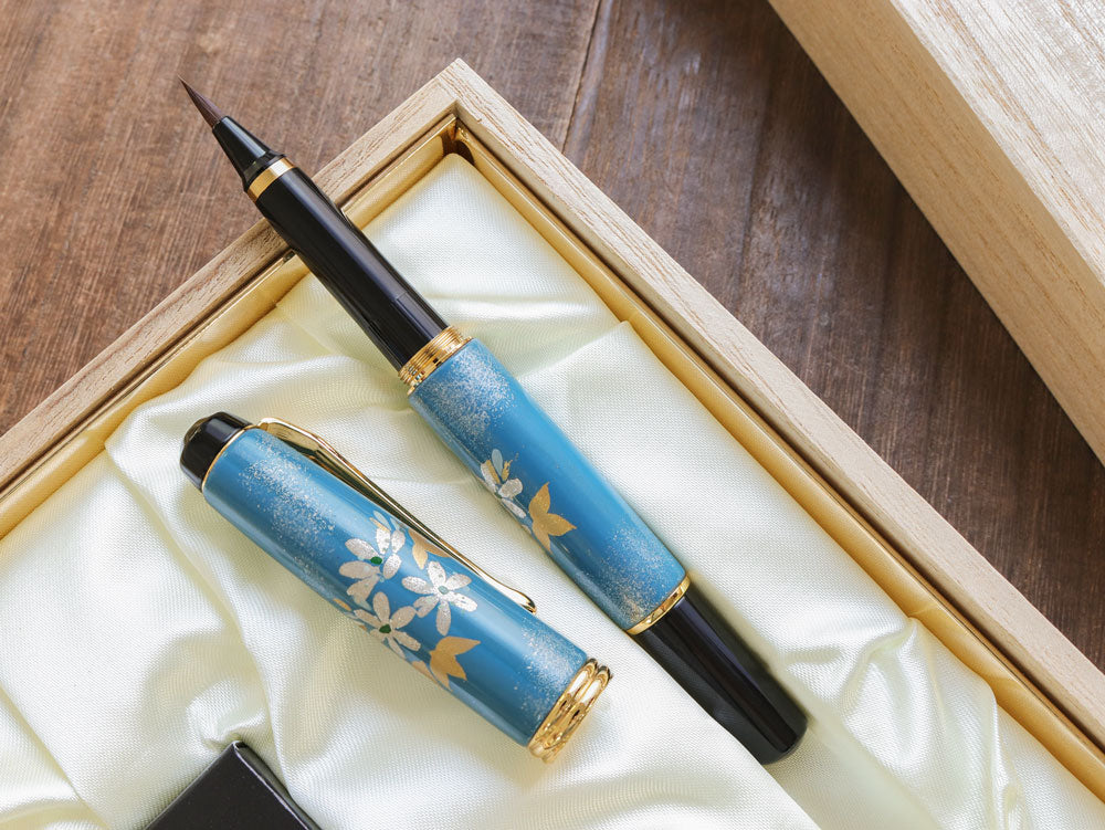 呉竹万年毛筆 夢銀河輪島塗・雪割草 Brush Pen - Wancher ワンチャー