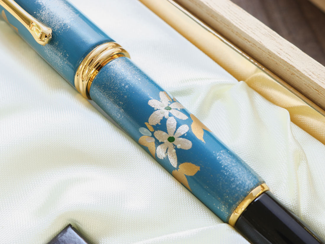 呉竹万年毛筆 夢銀河輪島塗・雪割草 Brush Pen - Wancher ワンチャー