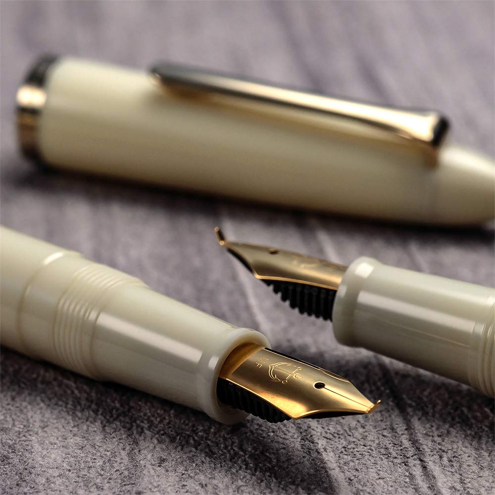 プロフィットふでDEまんねん・アイボリー Fountain Pen | ワンチャー