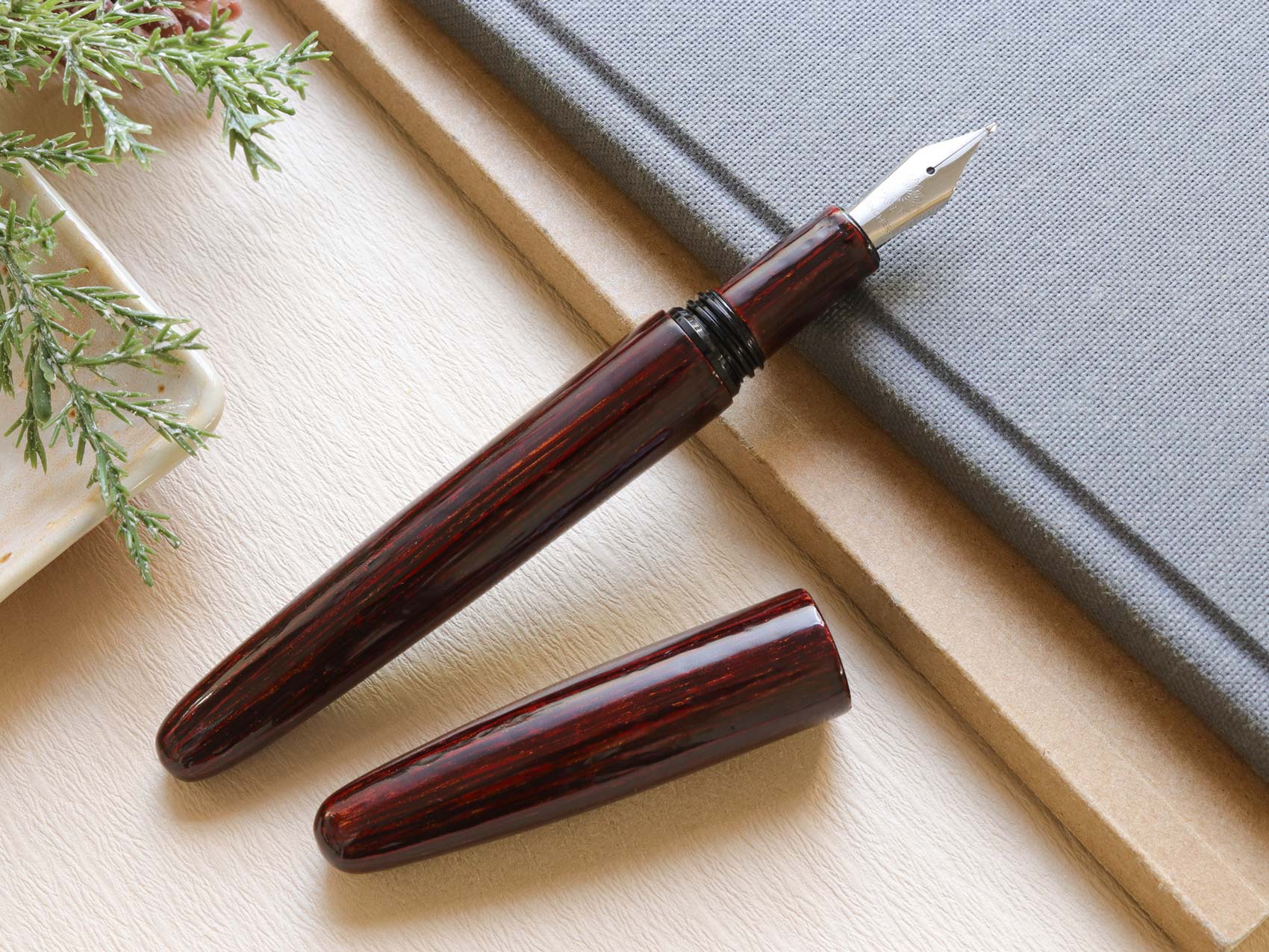 八雲塗 絞うるし ・ 流星（りゅうせい） Fountain Pen - Wancher ワンチャー