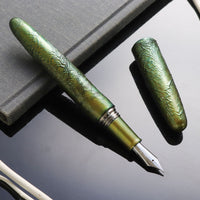 八雲塗 ちぢみ ・ あおだいしょう Fountain Pen - Wancher ワンチャー