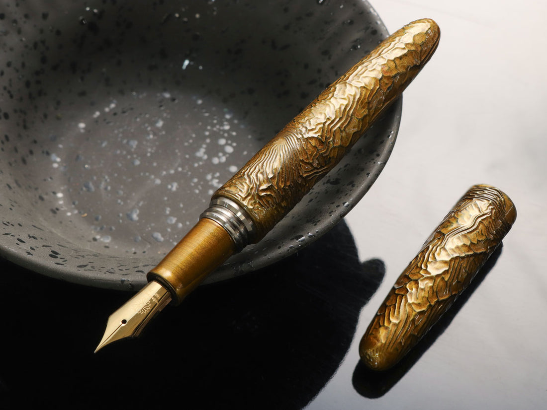 八雲塗 ちぢみ ・ にしきへび Fountain Pen - Wancher ワンチャー