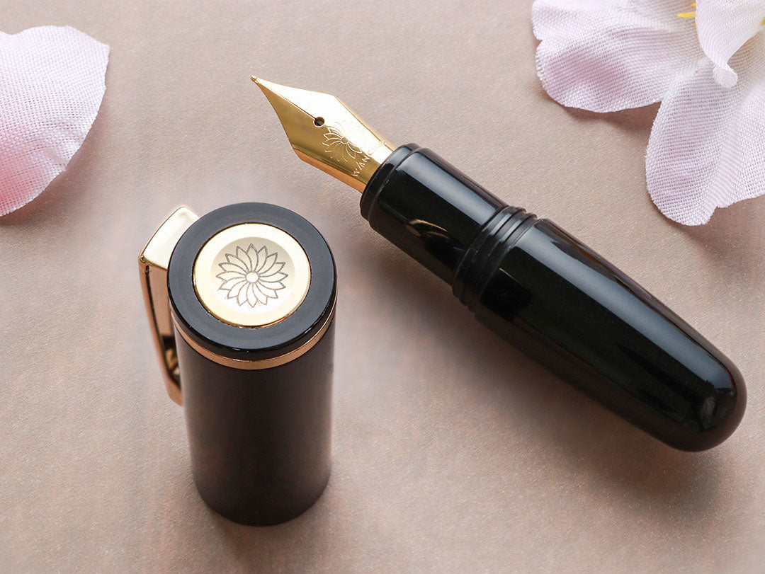 PuChiCo・ペンギンブラック Fountain Pen | ワンチャーペン Wancher