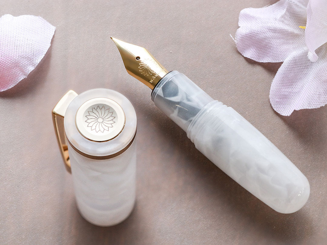 PuChiCo・ホワイトスノー Fountain Pen | ワンチャーペン Wancher