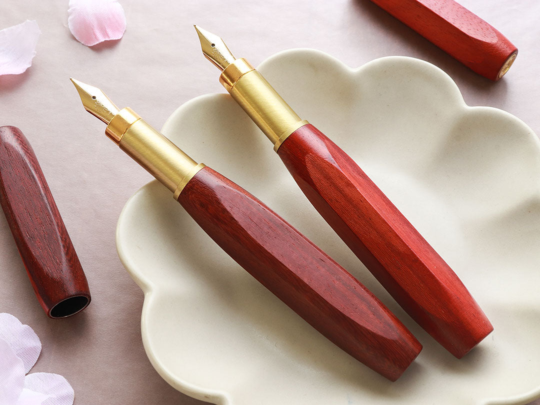 世界樹・伝承・サンダルウッド Fountain Pen | ワンチャーペン Wancher