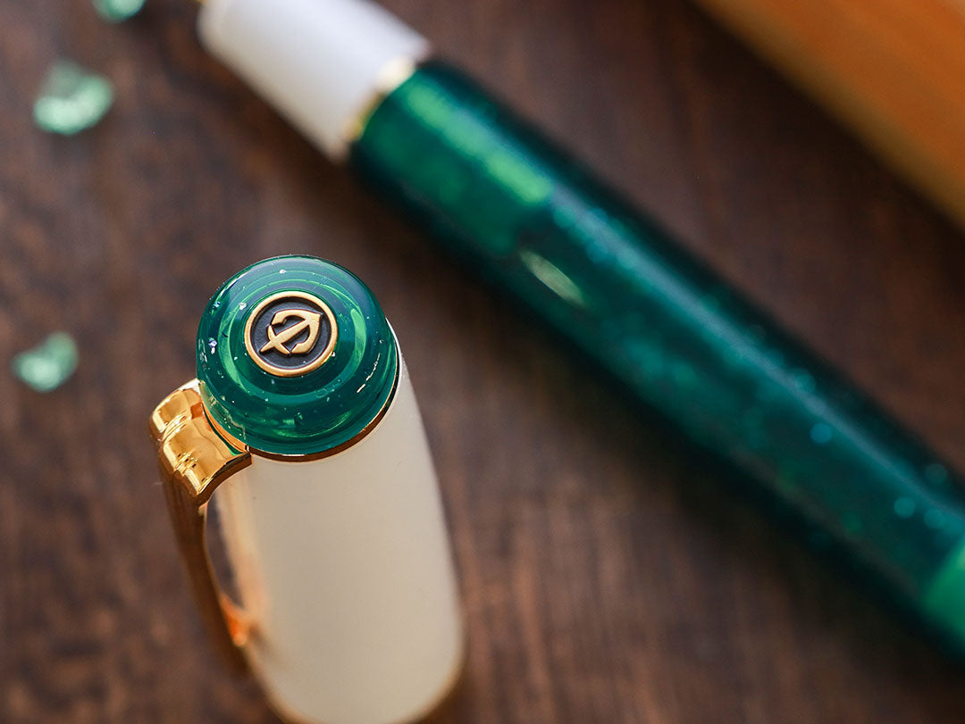 プロフェッショナルギア21金・Shamrock Green Fountain Pen | ワン