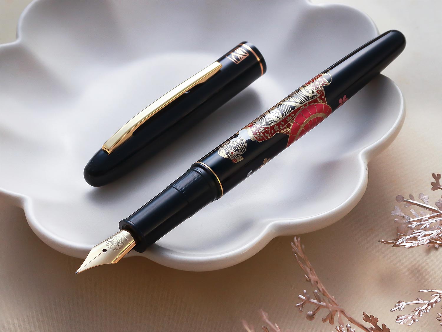 呉竹近代蒔絵万年筆- 華舞妓 Fountain Pen - Wancher ワンチャー