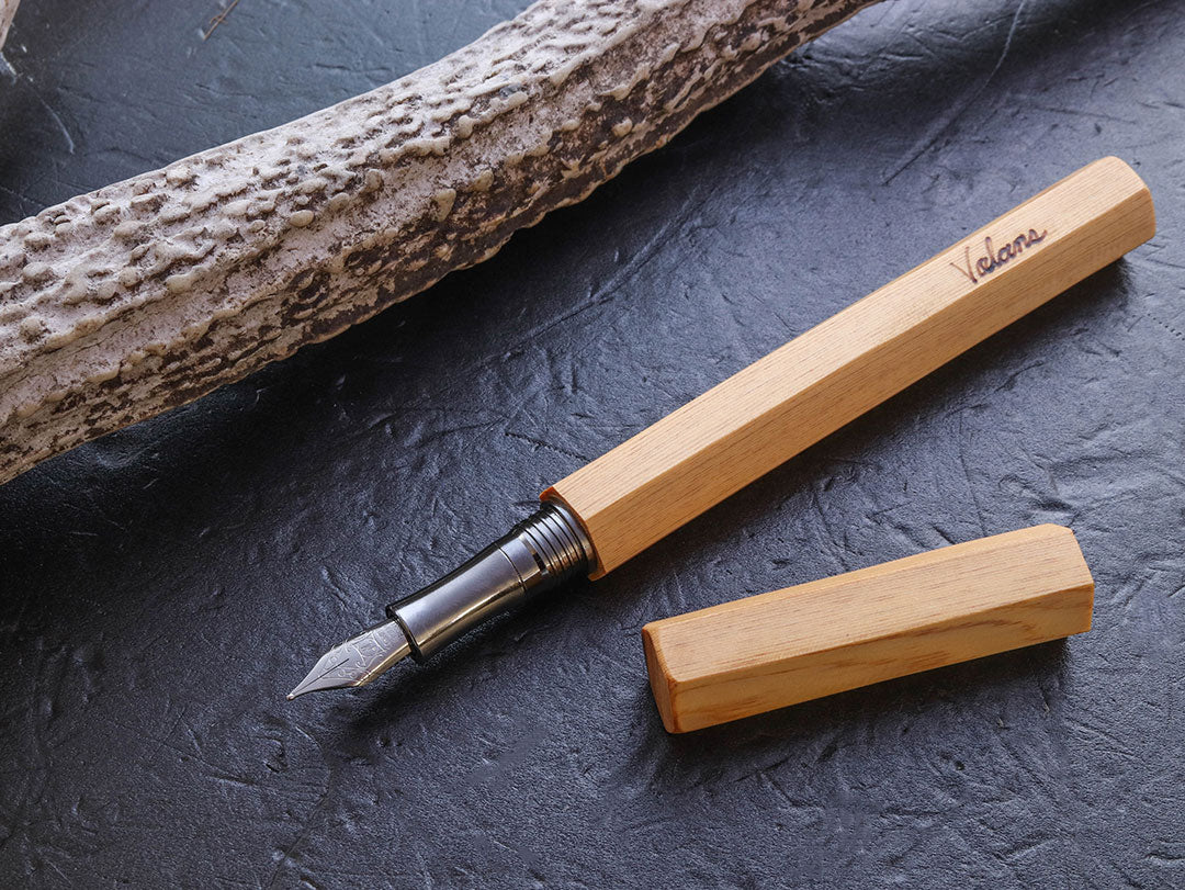 ユニークウッド 万年筆 六角軸型 イトスギ– Wancherpen Japan