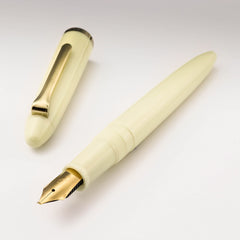 プロカラーふでDEまんねん<br>アイボリー Fountain Pen - Wancher ワンチャー